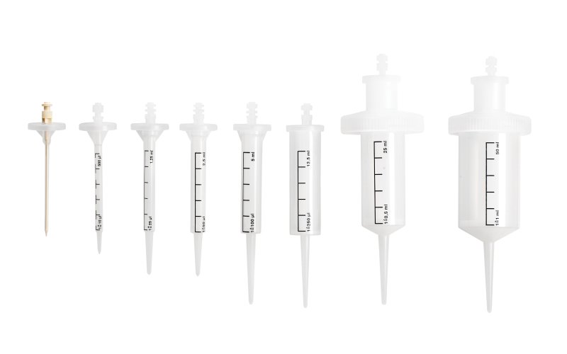 plastic syringe pipette tips